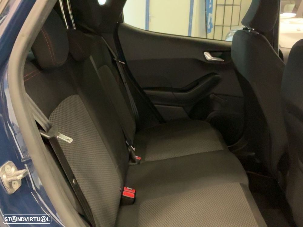 Ford Fiesta 1.0 EcoBoost S&S ST-LINE - 9