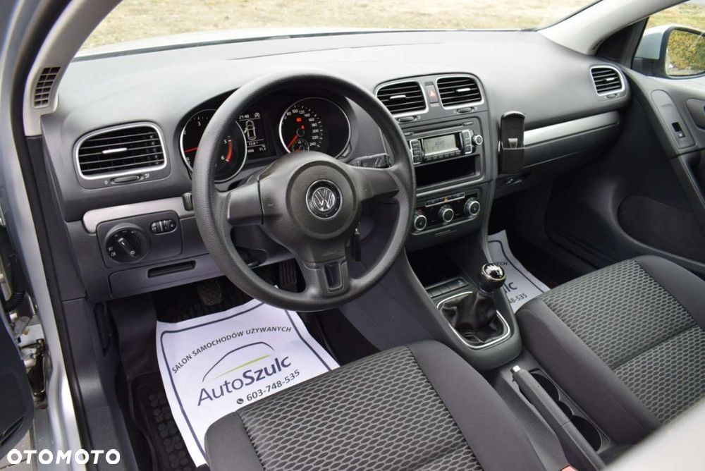 Volkswagen Golf - 15