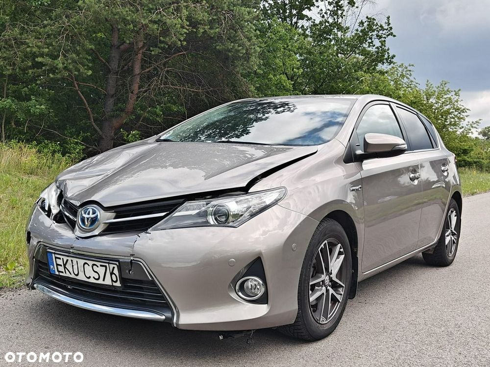 Toyota Auris - 2