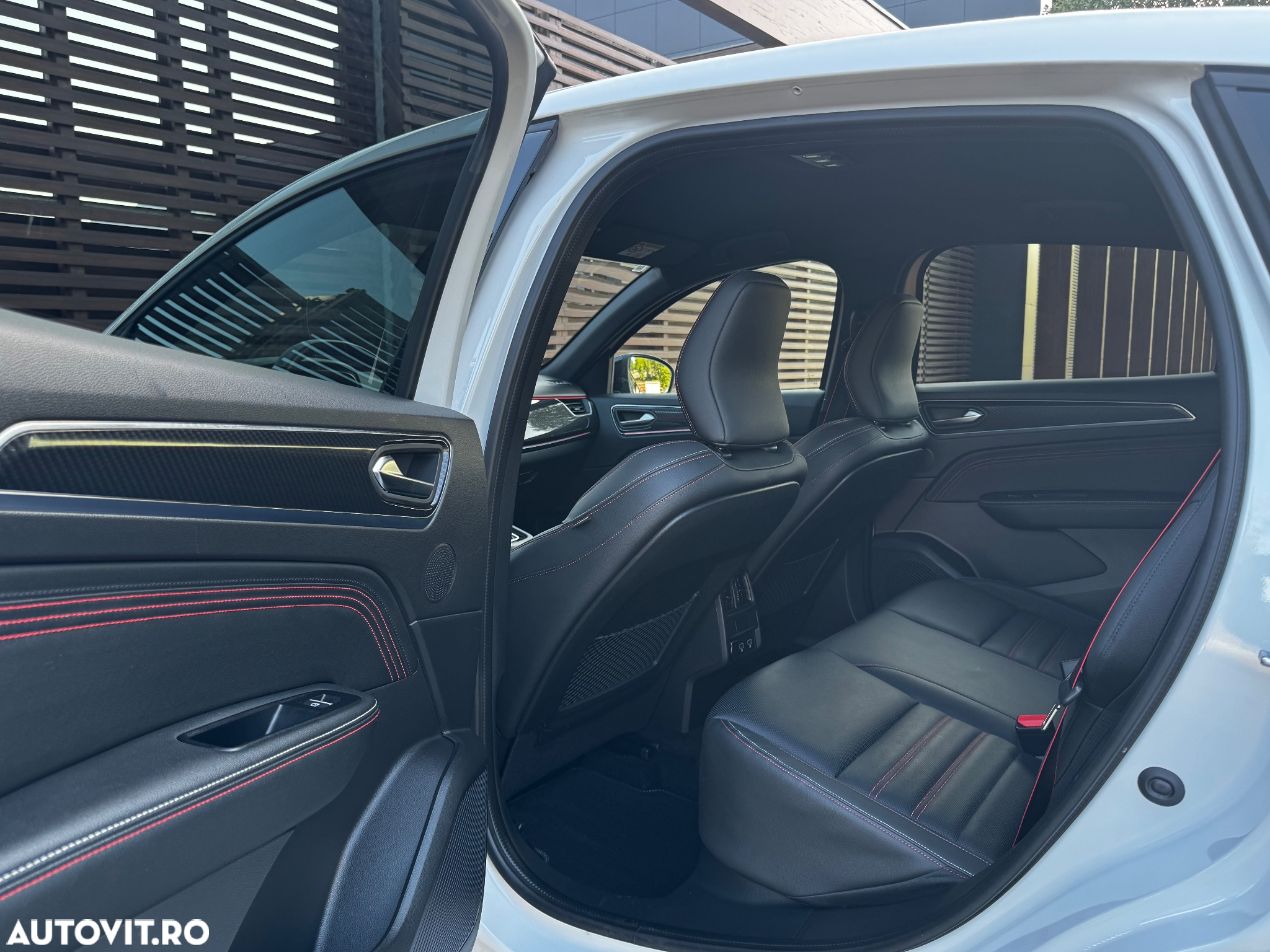 Renault Arkana TCe 140 EDC R.S. LINE - 20