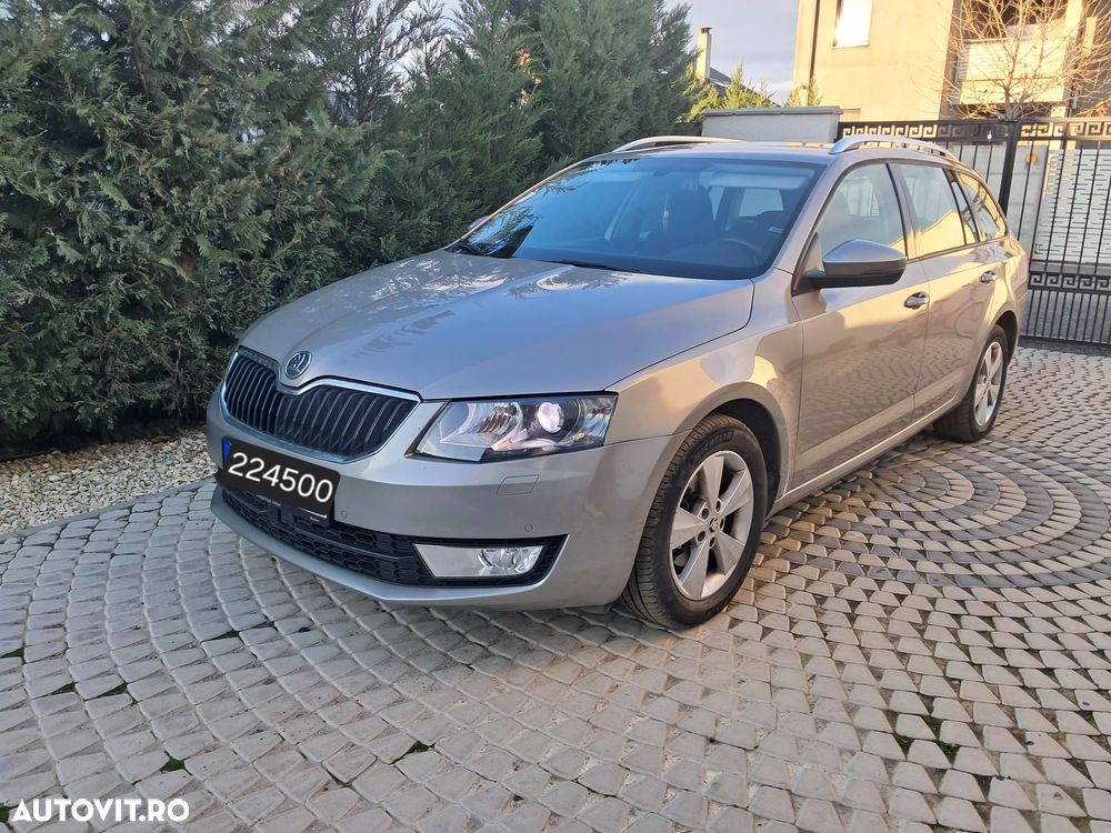 Skoda Octavia 2.0 TDI Green tec DSG Edition - 1