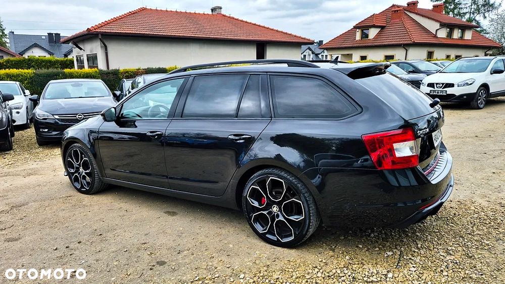 Skoda Octavia 2.0 TSI RS DSG - 20