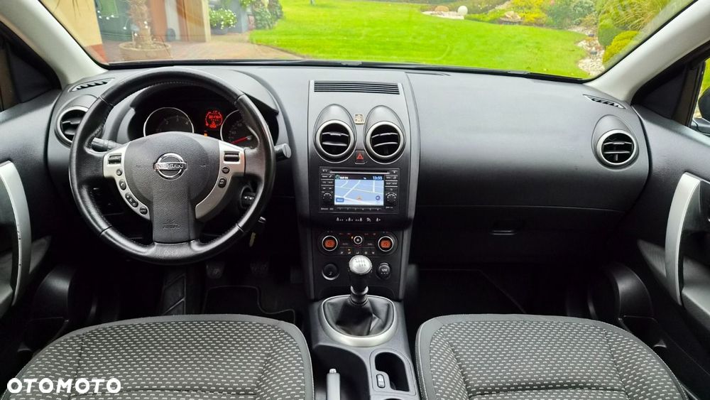 Nissan Qashqai - 23