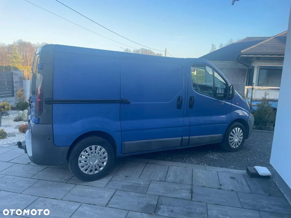 Opel Opel Vivaro 2.5 CDTI - 1