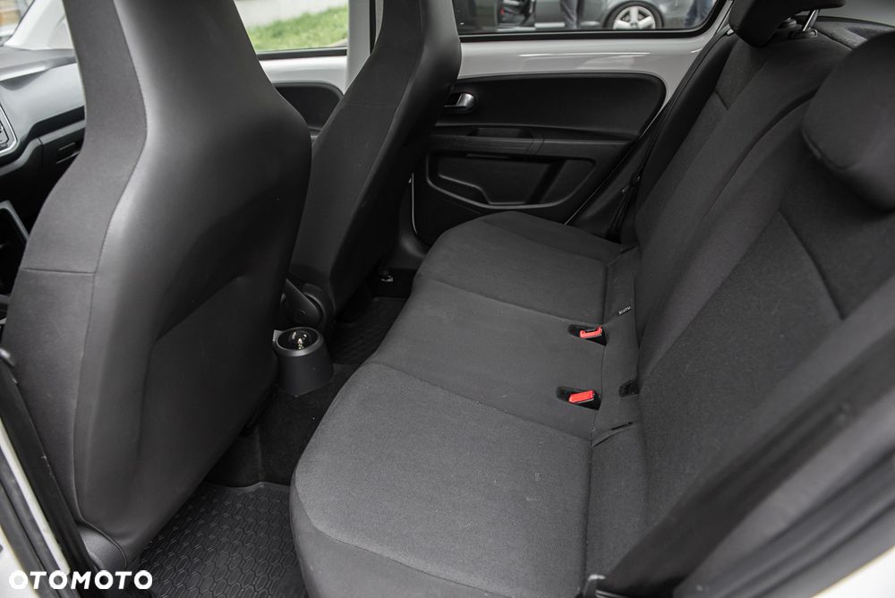 Volkswagen up! - 21