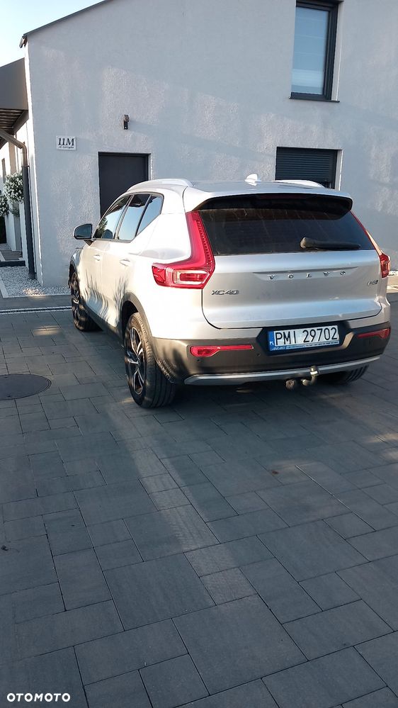 Volvo XC 40 D4 AWD Geartronic - 4