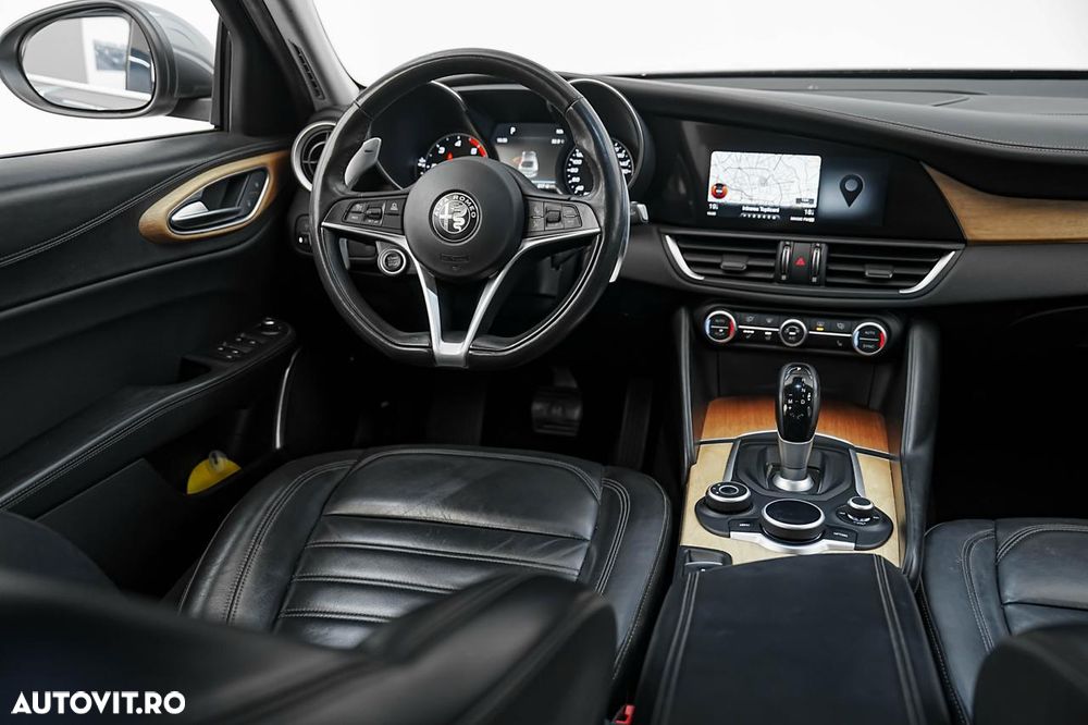 ALFA ROMEO Giulia 2018 — imagine 23