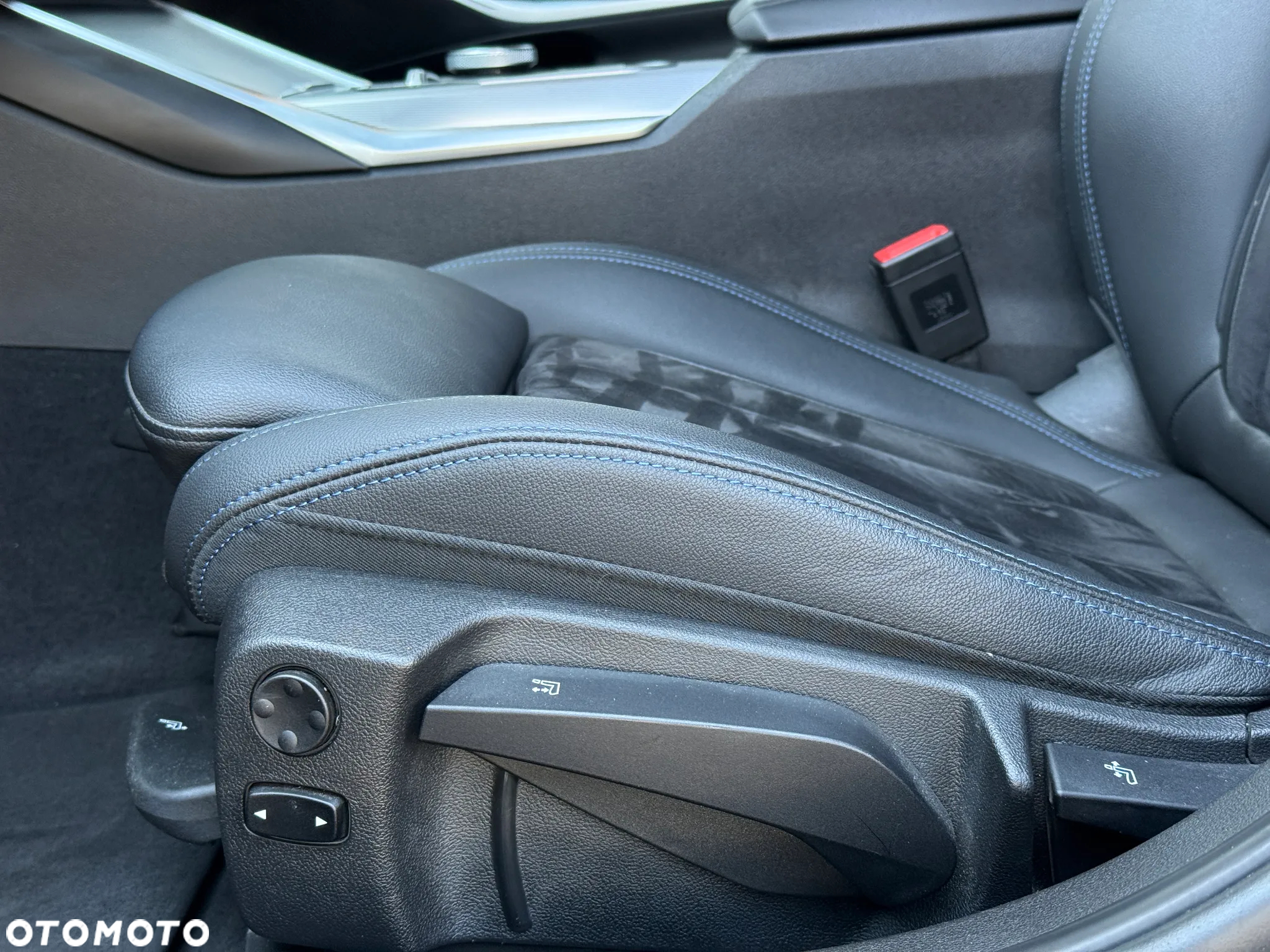 BMW Seria 3 320d M Sport - 22