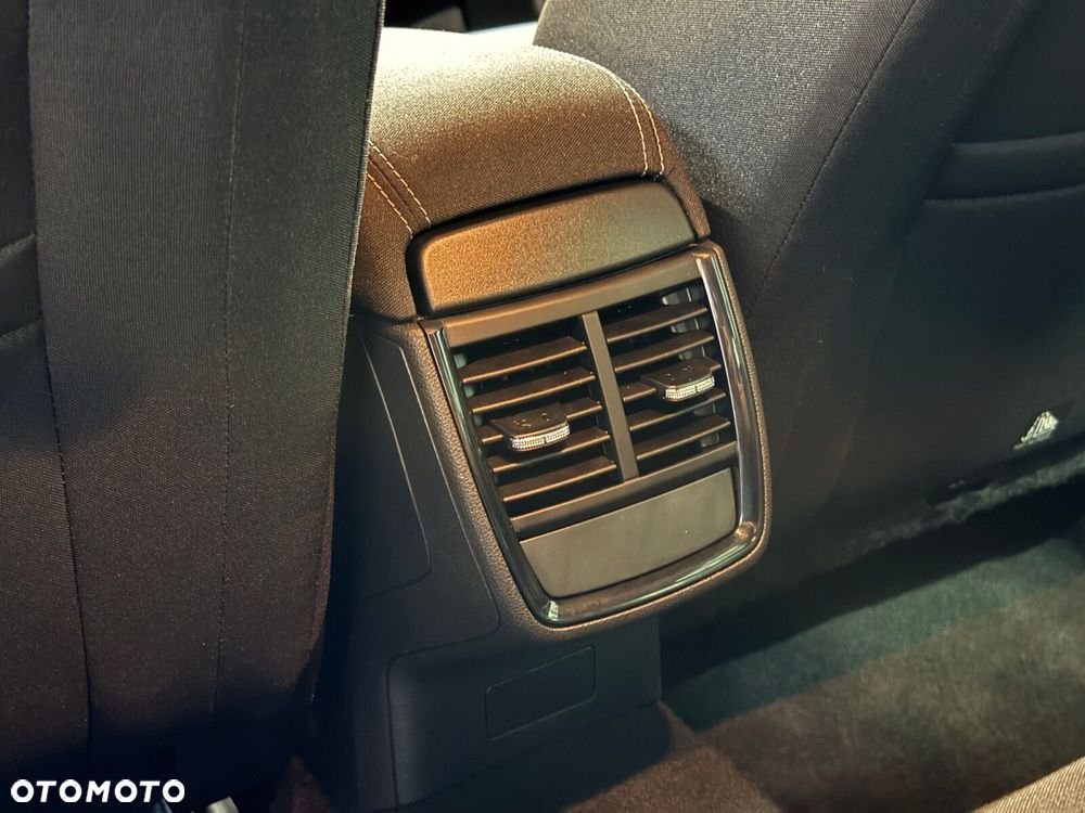 Skoda Kamiq 1.0 TSI Ambition - 27