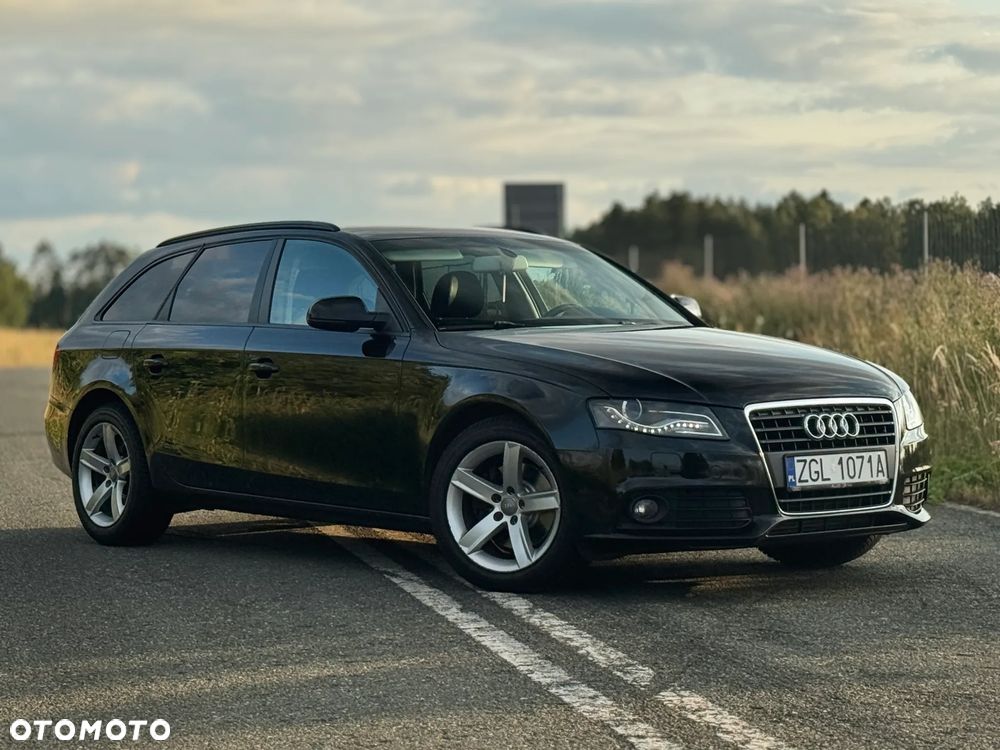 Audi A4 Avant - 11