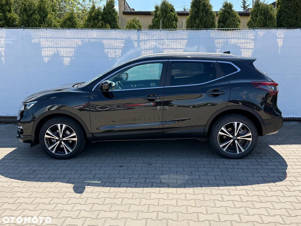Nissan Qashqai 1.3 DIG-T Tekna DCT - 2
