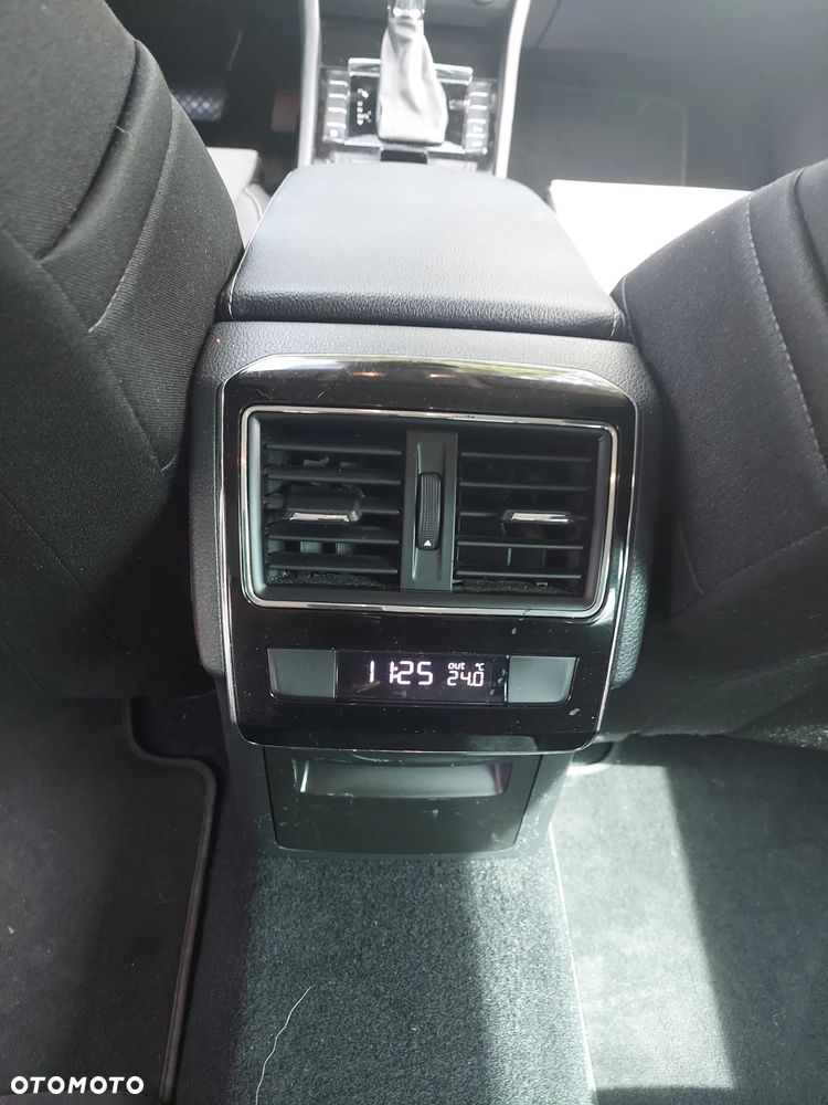 Skoda Superb 2.0 TDI Style DSG - 7