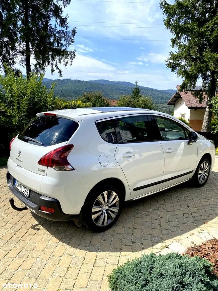 Peugeot 3008 1.6 BlueHDi Style S&S - 24