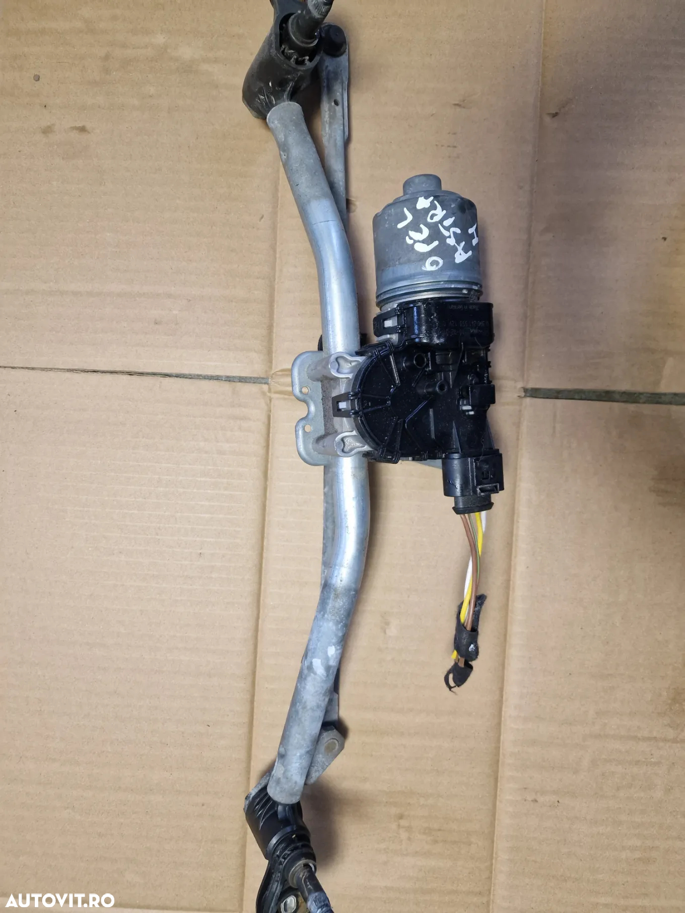 Ansamblu stergator parbriz Vw Golf 5 - 3