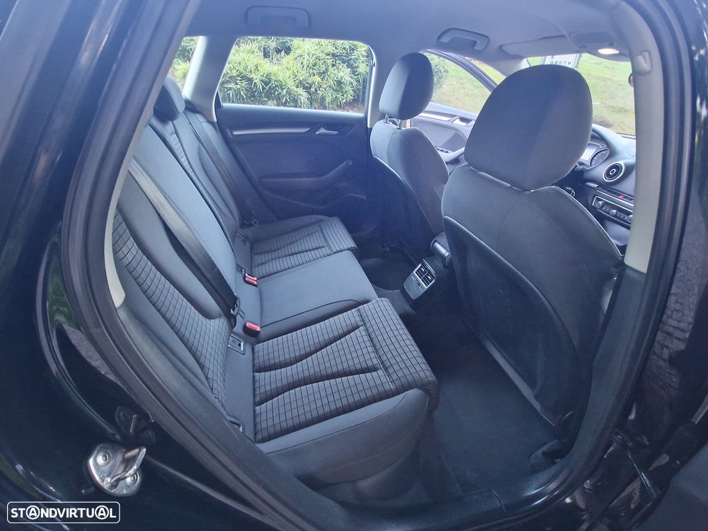 Audi A3 1.6 TDI Sport - 7