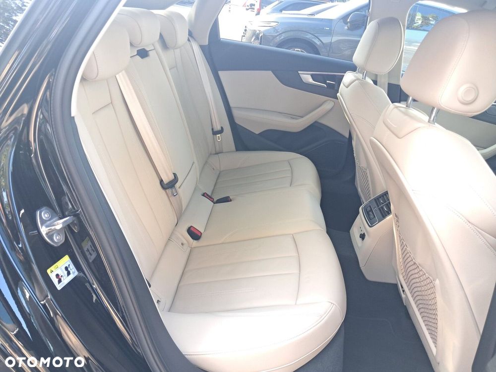 Audi A4 Limousine - 28