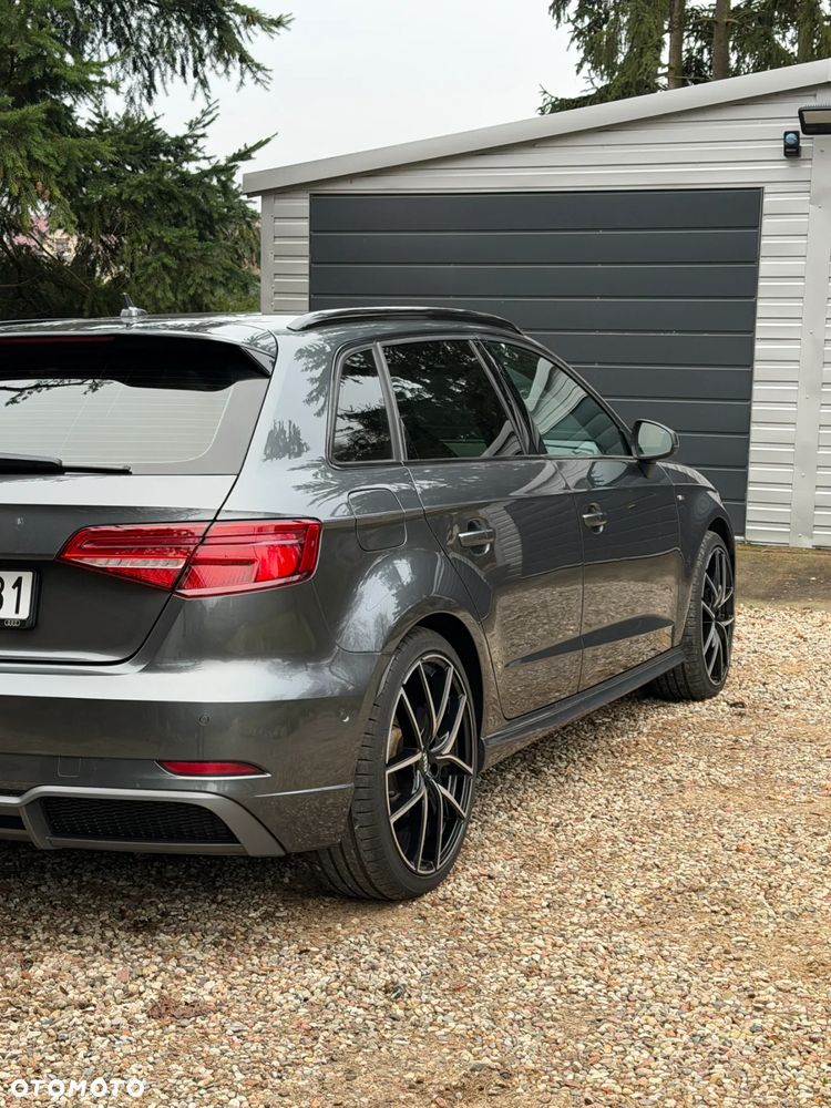 Audi A3 Sportback 2.0 TDI S tronic - 24