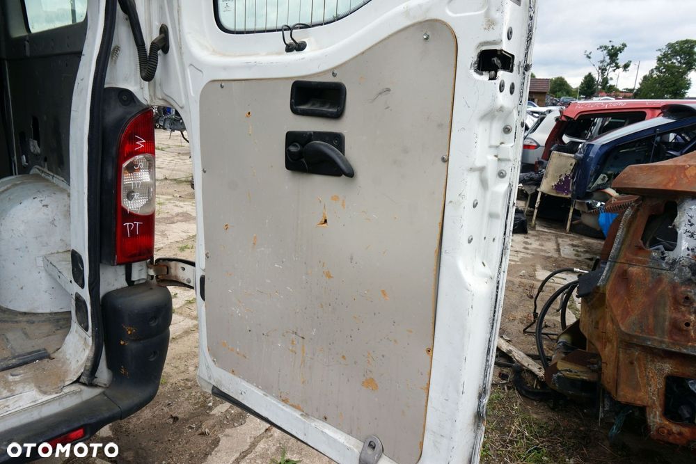 DRZWI TYLNE SKRZYDŁOWE PRAWE MASTER II LIFT O389  RENAULT 2003-2010 - 9