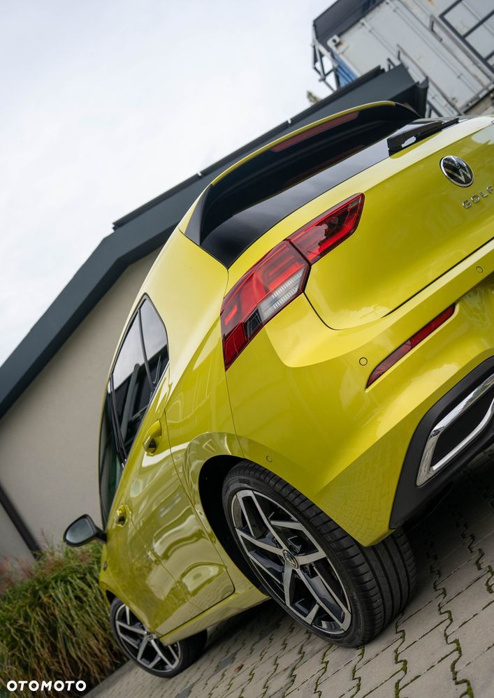 Volkswagen Golf VIII 1.5 eTSI EVO Style DSG - 7