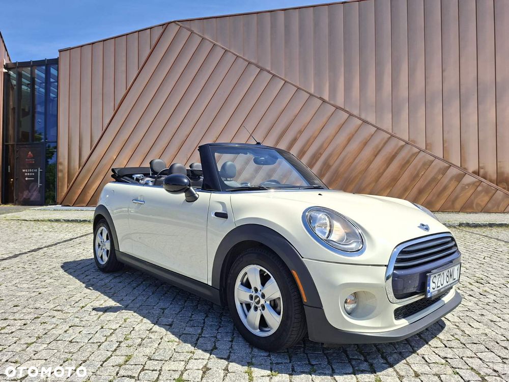 MINI Cooper Standard - 1
