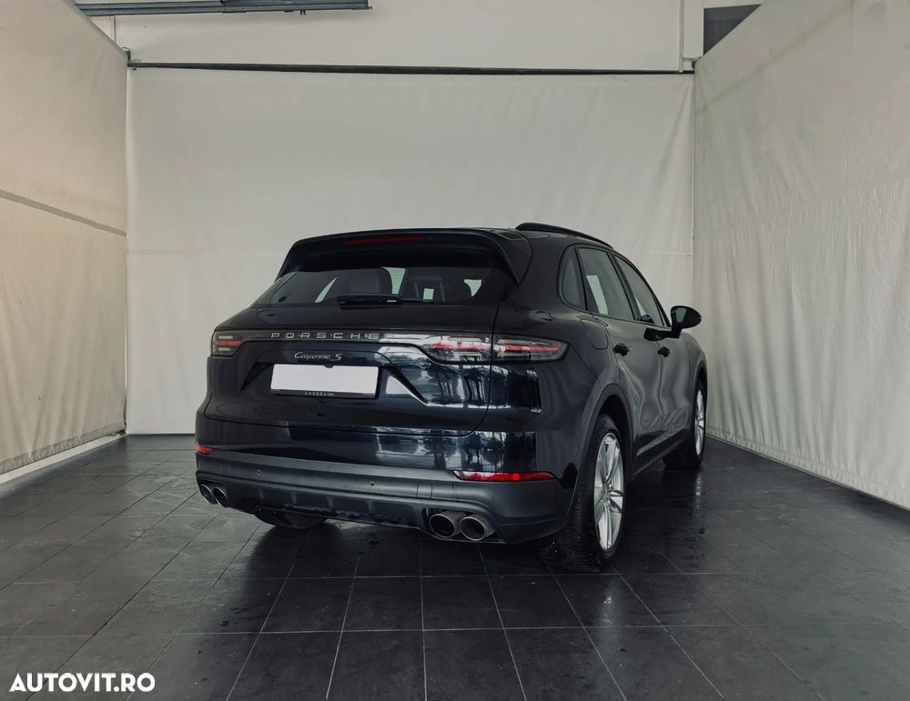 Porsche Cayenne S Tiptronic S - 3