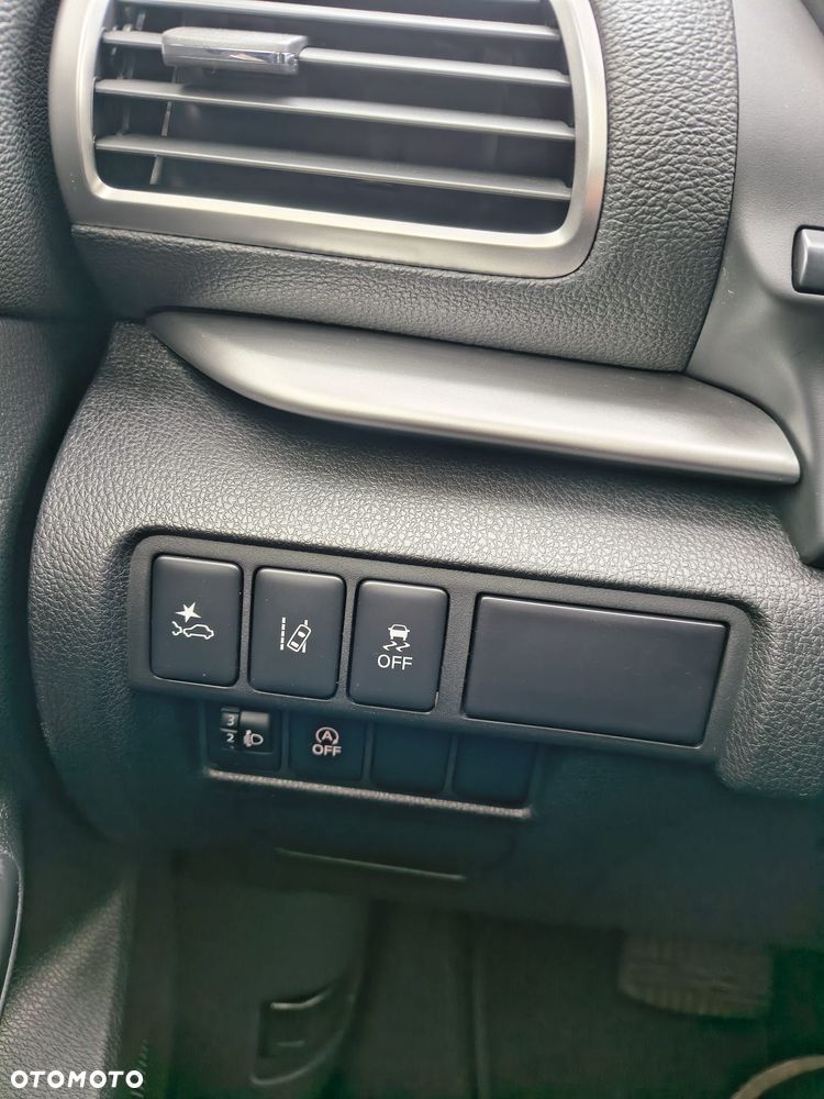 Mitsubishi Eclipse Cross - 11