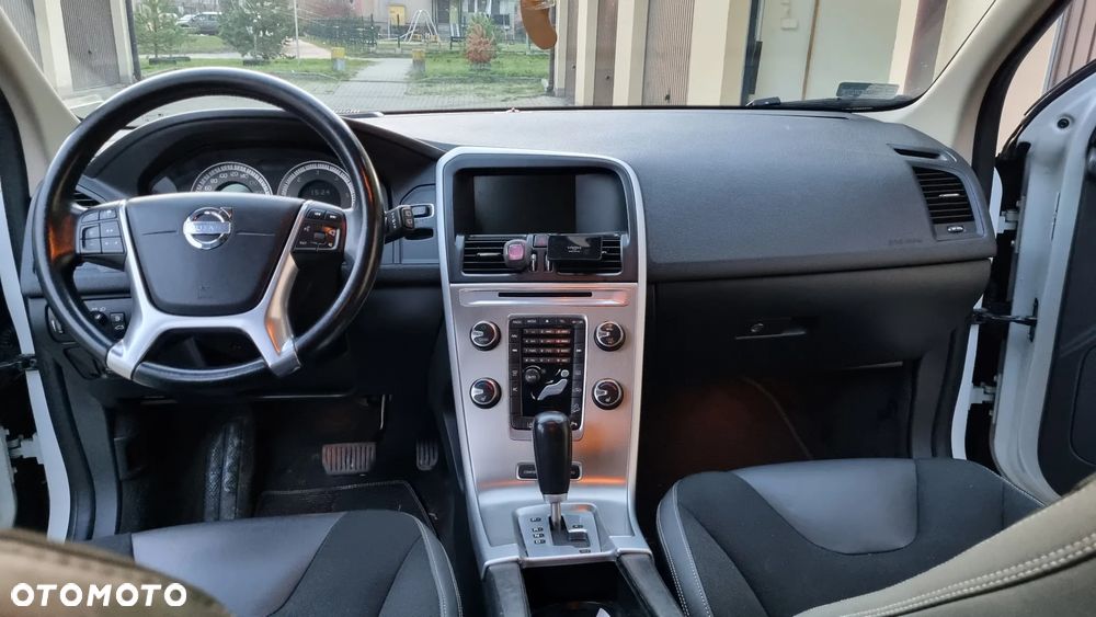 Volvo XC 60 - 12