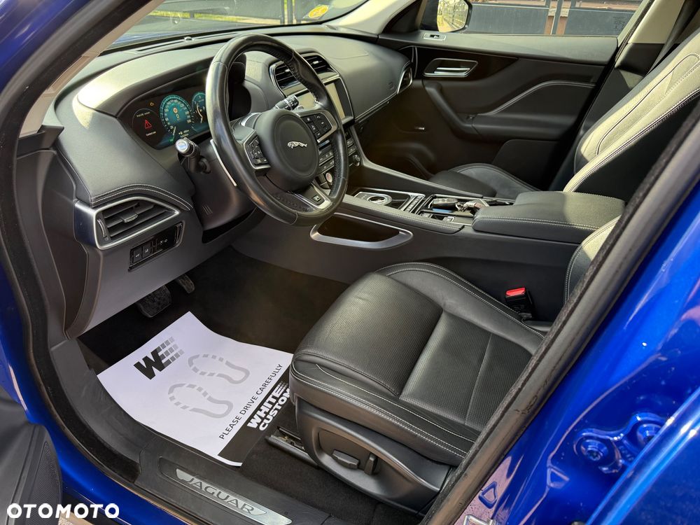 Jaguar F-Pace 20d AWD R-Sport - 19
