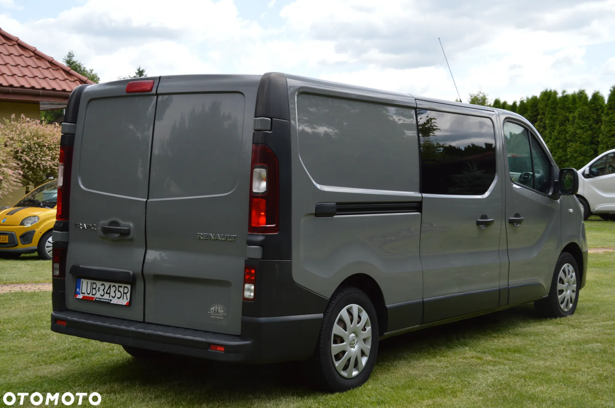 Renault Trafic Vivaro - 7