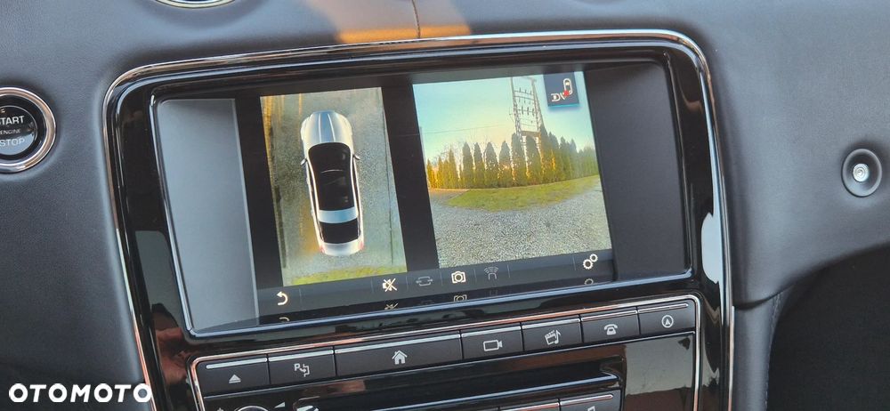 Jaguar XJ 3.0 V6 Portfolio - 29