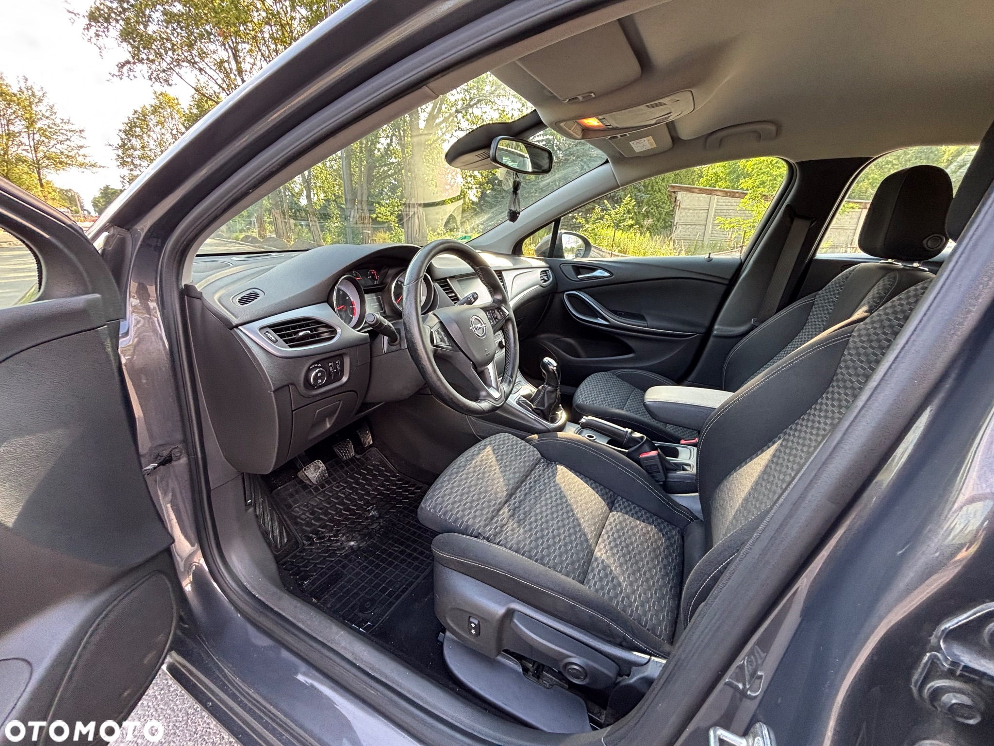 Opel Astra V 1.4 T GPF Dynamic S&S - 26