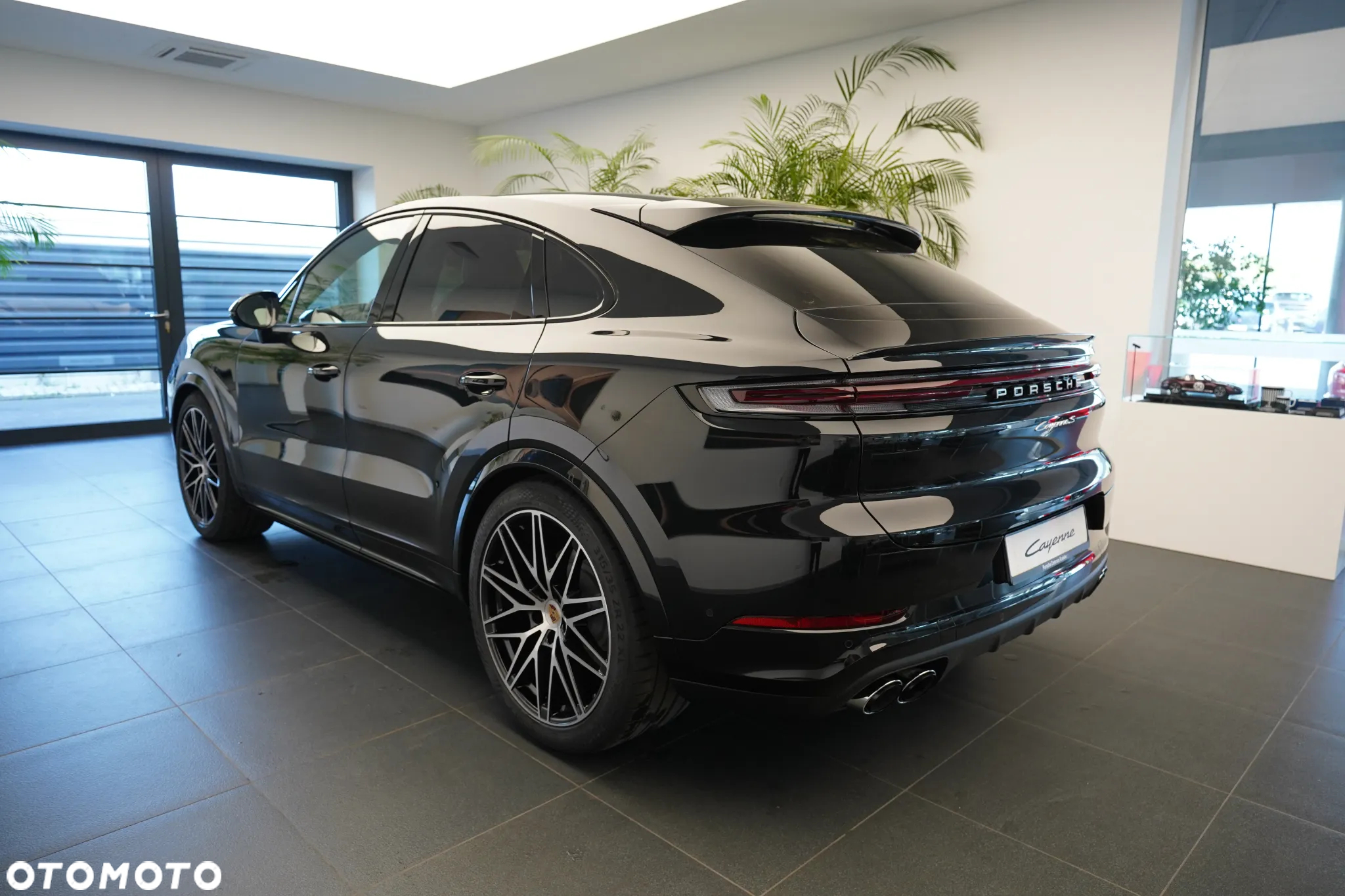 Porsche Cayenne Coupe S - 2