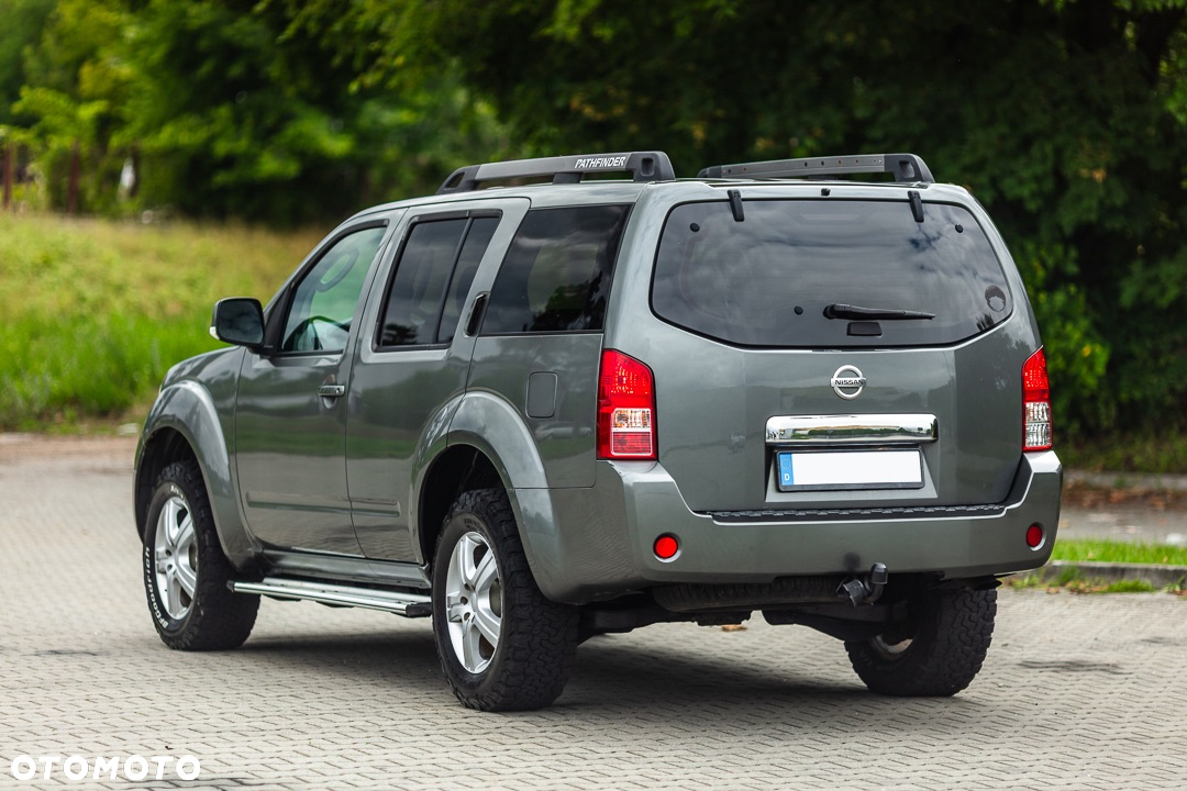 Nissan Pathfinder 2.5 D Platinum - 14
