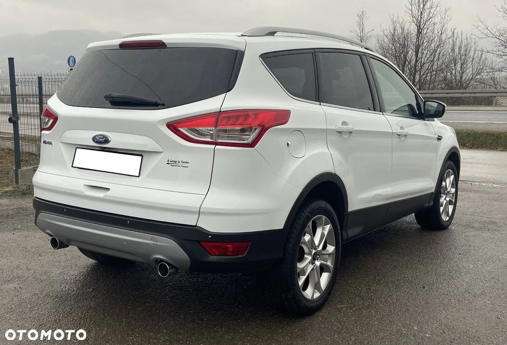 Ford Kuga 2.0 TDCi 4x4 Titanium - 14