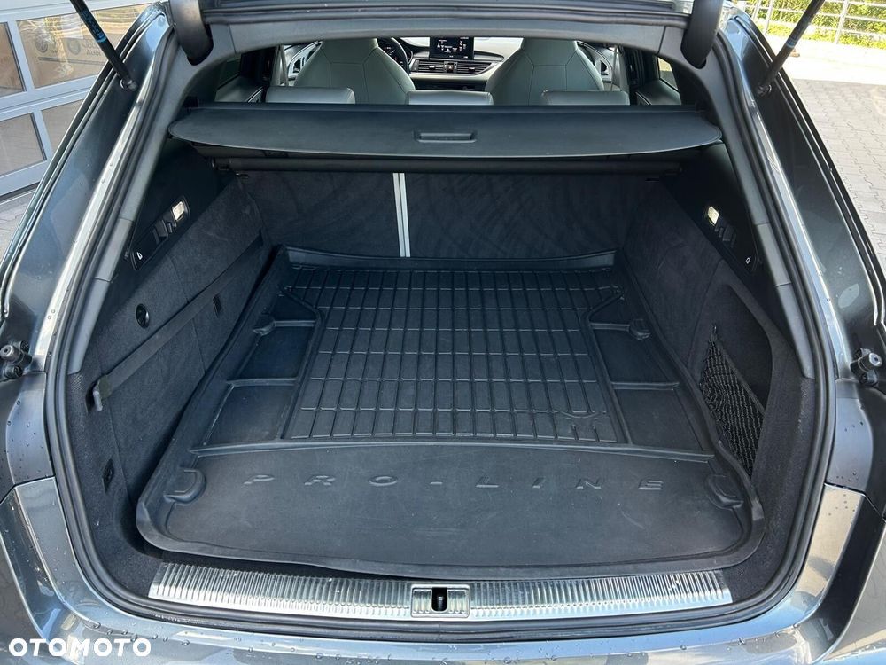 Audi A6 Avant - 10
