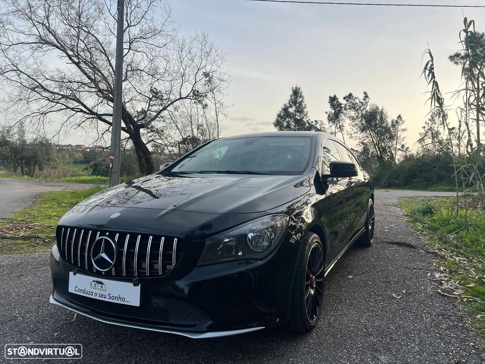 Mercedes-Benz CLA 180 d Shooting Brake AMG Line - 5