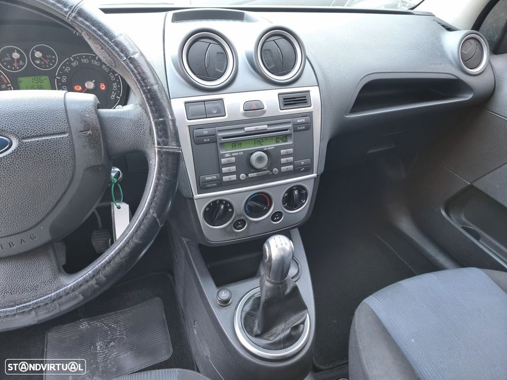 Ford Fiesta 1.4 TDCi - 5