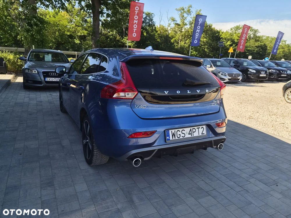 Volvo V40 T3 Geartronic RDesign - 6