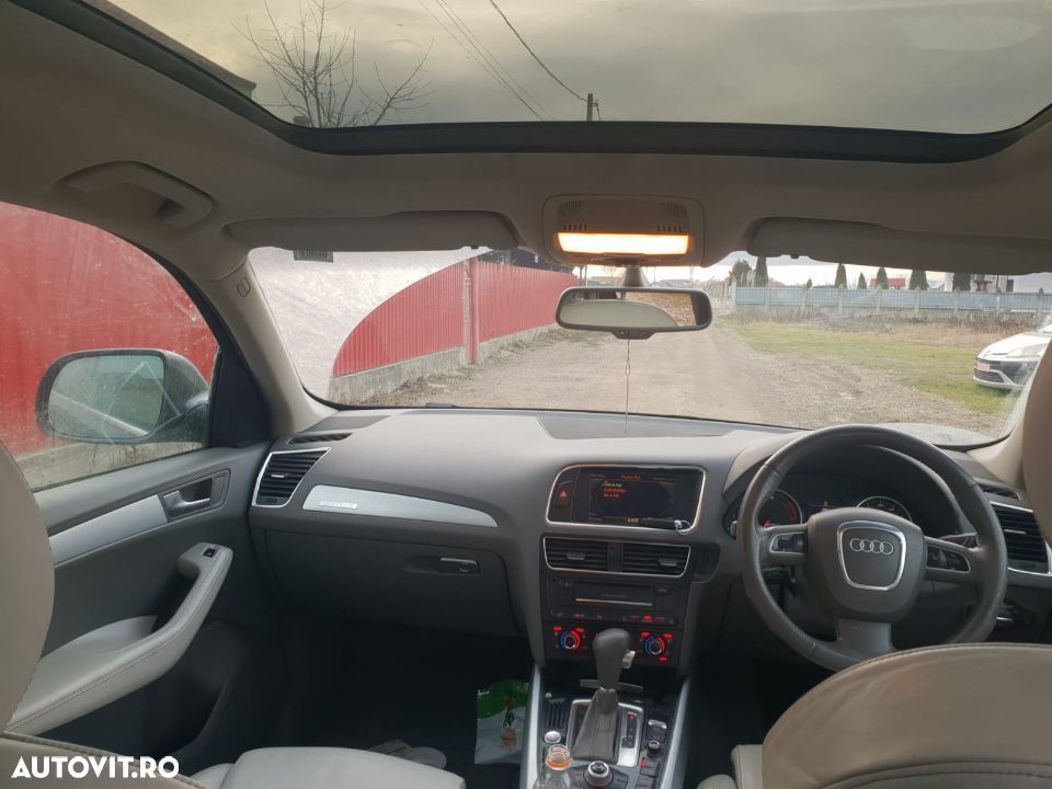 Dezmembrez Audi q5 4x4 2008 motor 3.0tdi 176kw 240cp CCWA cutie de viteze automata 7g tronic usa portiera stanga dreapta fata spate etrier fuzeta planetara bara capota dezmembrări a4 b8 a5 q7 - 10