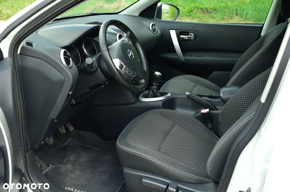 Nissan Qashqai 2.0 tekna - 14
