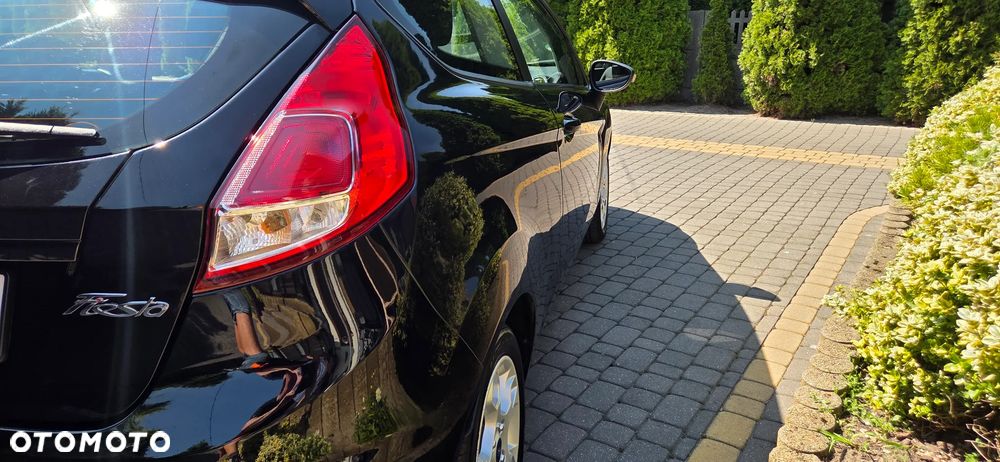 Ford Fiesta 1.25 Champions Edition - 16