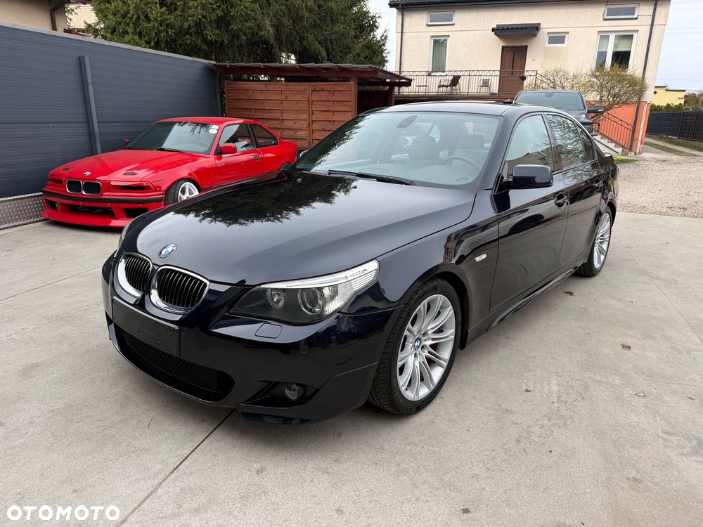 BMW Seria 5 523i - 4