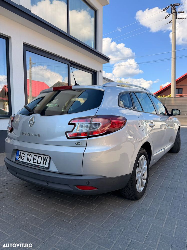 Renault Megane 2014 photo 4