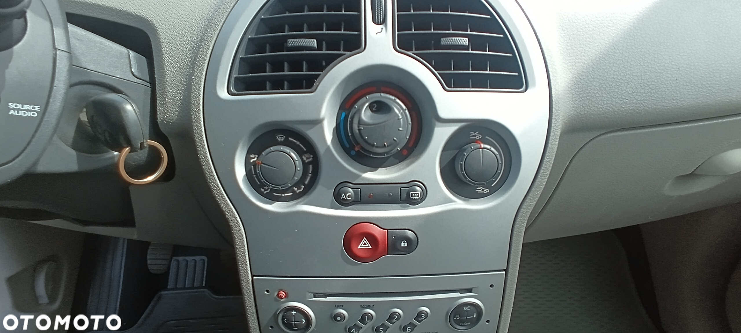 Renault Modus 1.2 Confort Dynamique - 24