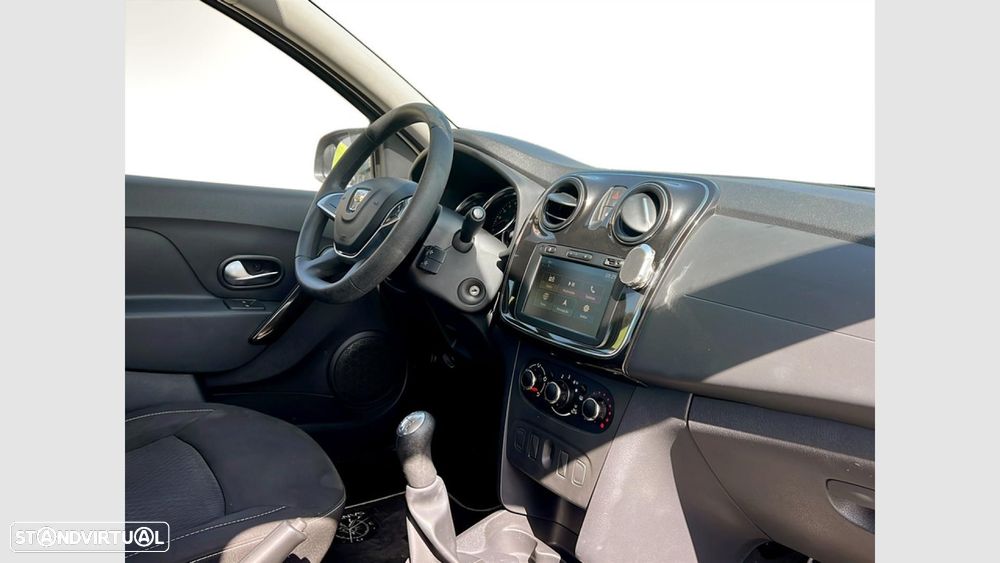 Dacia Sandero 0.9 TCe Comfort - 21