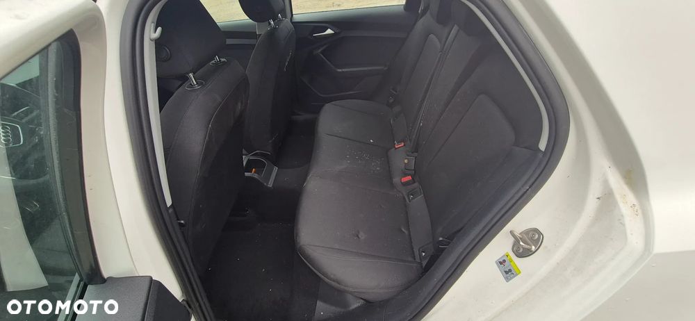 Audi A1 Sportback 25 TFSI - 15