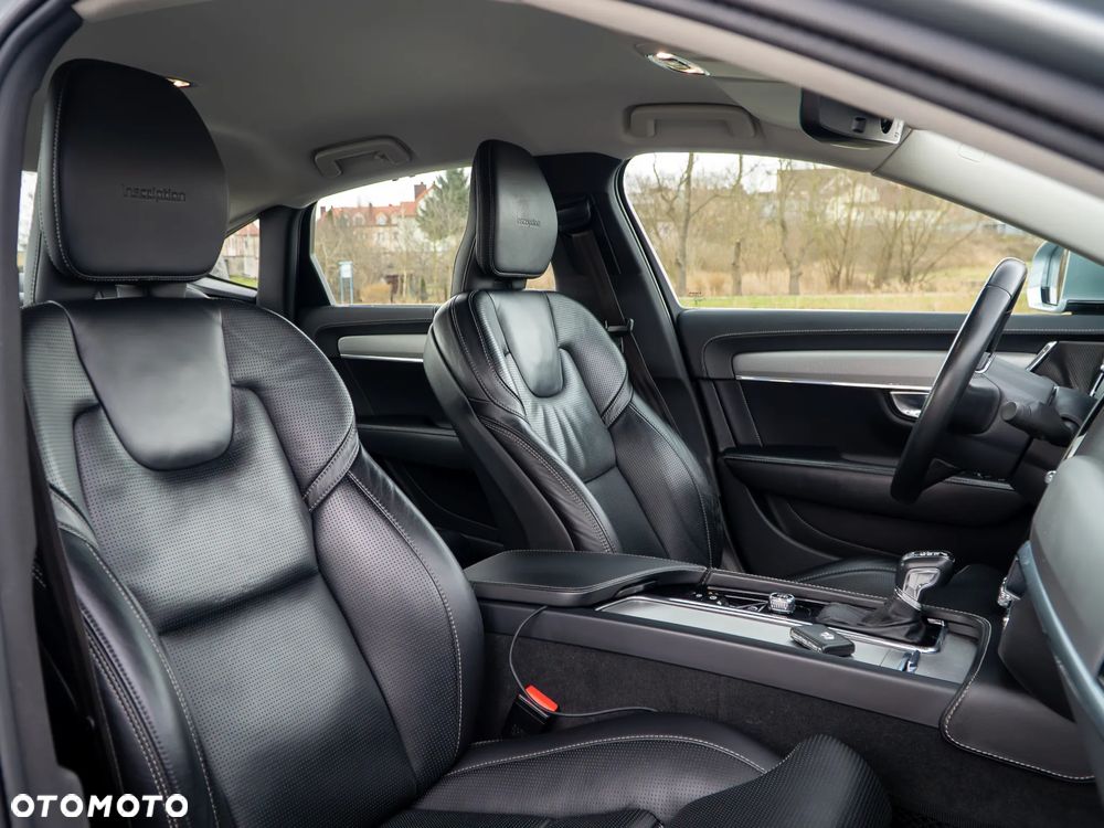 Volvo S90 D4 AWD Inscription - 26