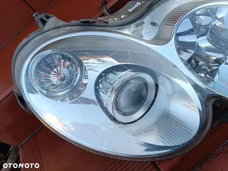 MERCEDES W209 CLK LAMPA IGŁA 2015R PRZÓD PRZEDNIA BI XENON NIE SKRĘTNY PRAWA - 3