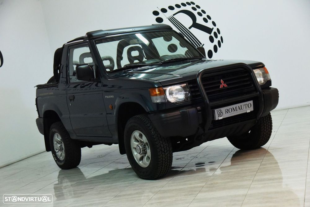 Mitsubishi Pajero - 4