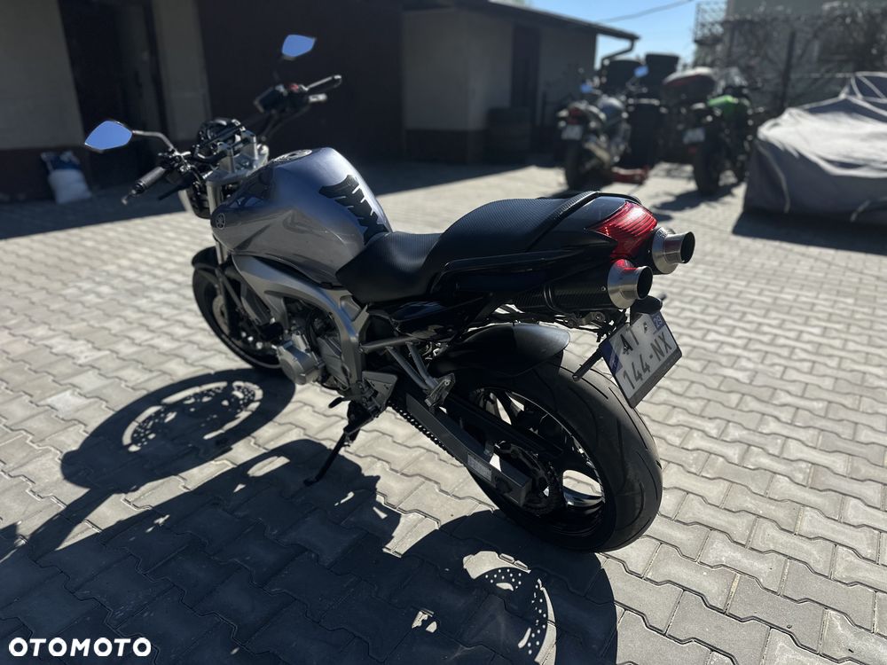 Yamaha FZ6 - 14